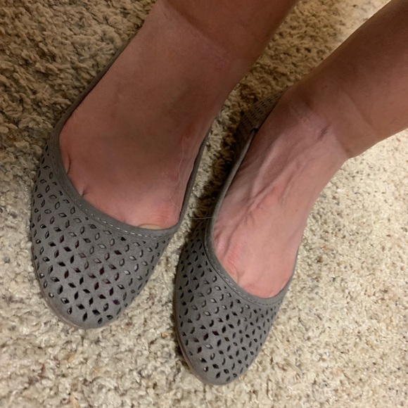 Universal Thread ballet flats. Worn twice. - Picture 5 of 5